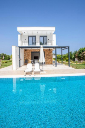 Alfie Luxury villa with private pool